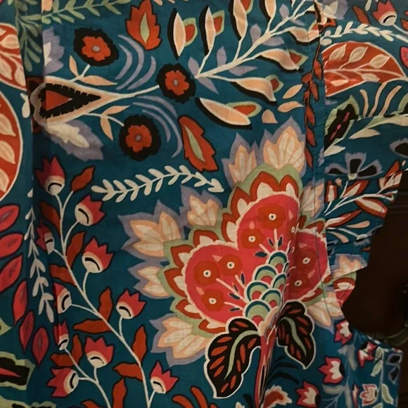 Talbots Floral Blue and Red Women's Top - Picture 6 of 6